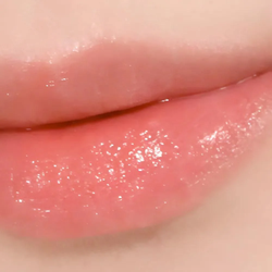 CLIO ESSENTIAL LIPCHEEK TAP - Многофункциональный оттеночный бальзам для губ