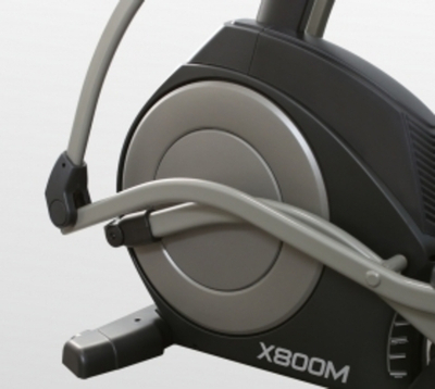 Эллиптический тренажёр BRONZE GYM X800M