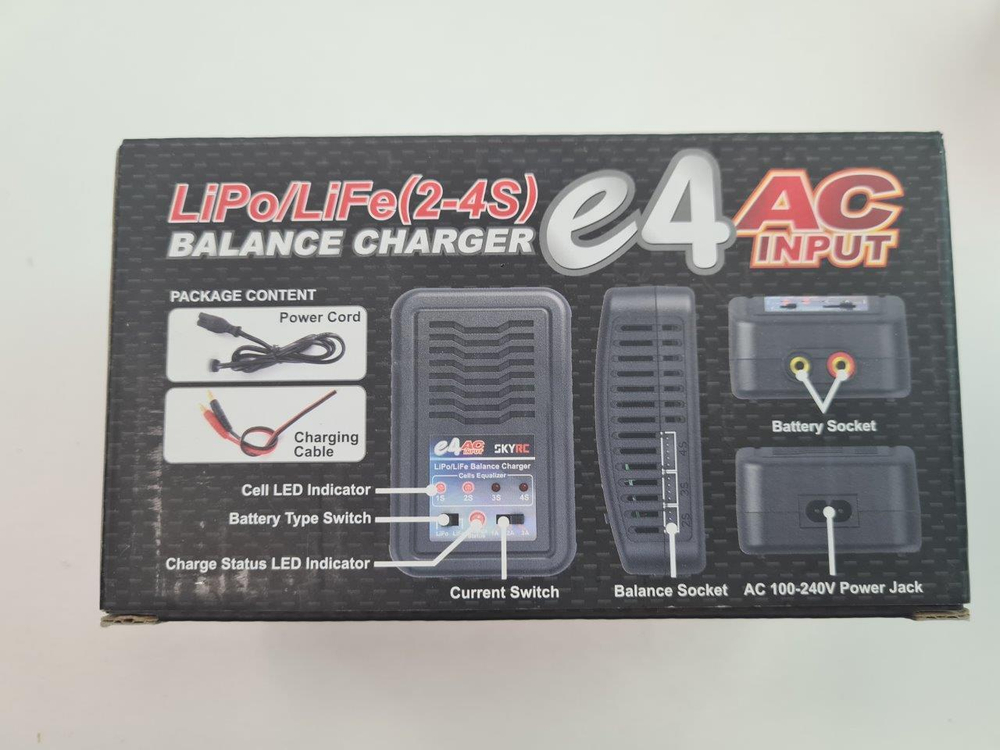 Зарядное устройство SkyRc e4