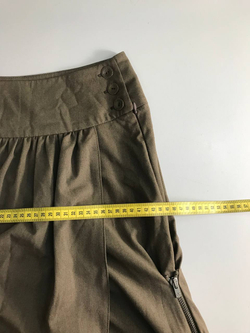 Брюки оригинального кроя, маркировка 40, визуально на 46 размер