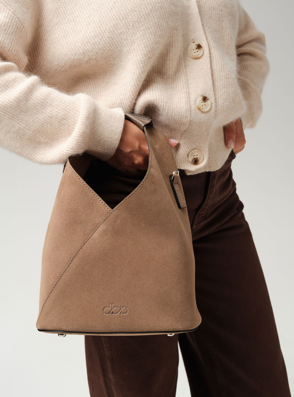 Замшевая сумка Rebecca DBR 31370 серо-коричневый