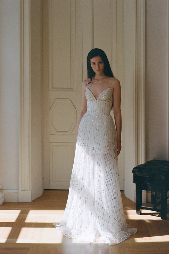 Платье макси из сетки с пайетками