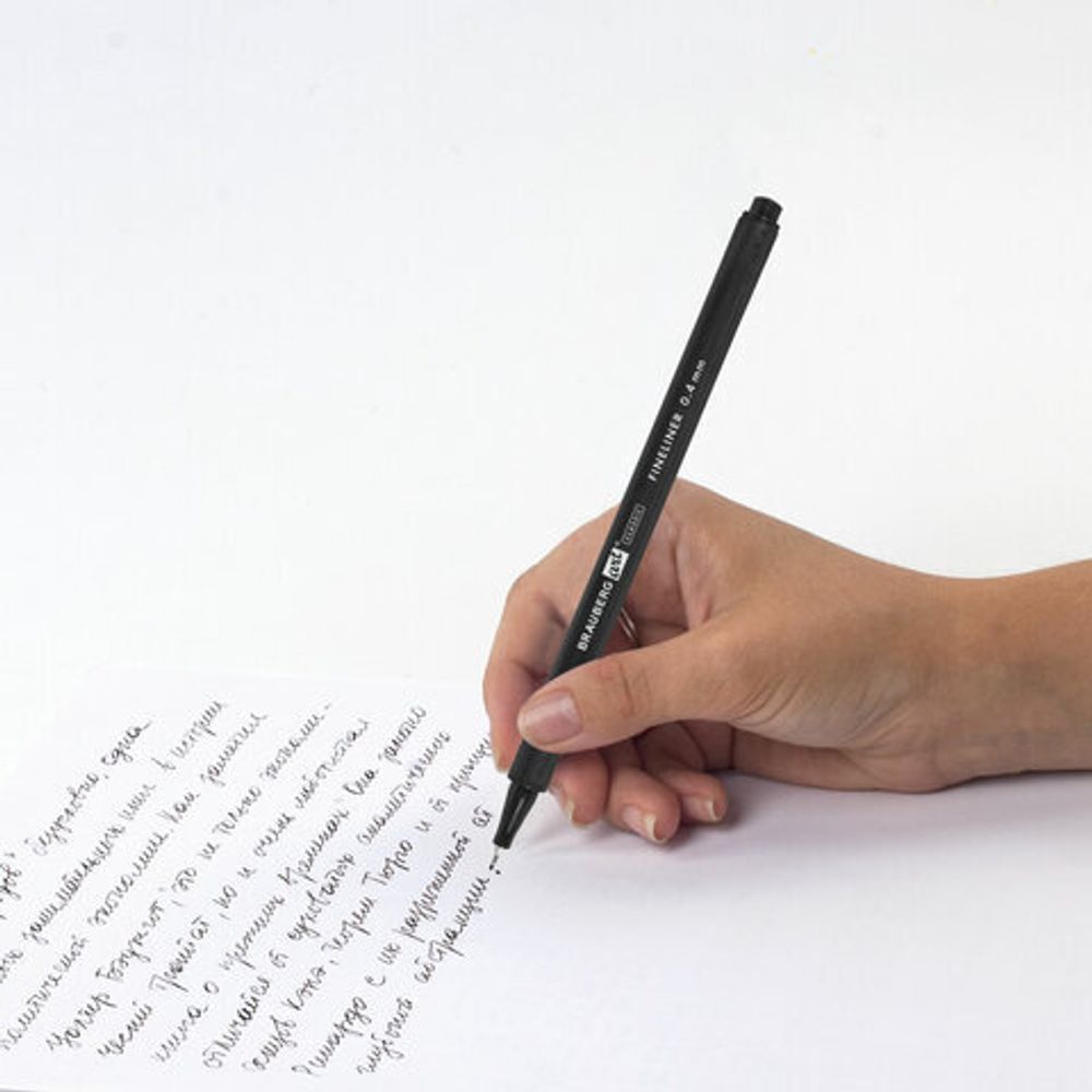 Ручки капиллярные (линеры), 24 ЦВЕТА, BRAUBERG ART "Classic", трехгранные, металлический наконечник, линия письма 0,4 мм, 144148