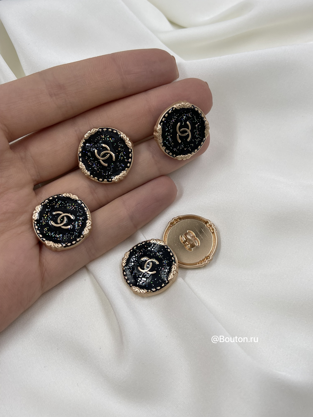 Пуговицы Шан. черная эмаль с блестками