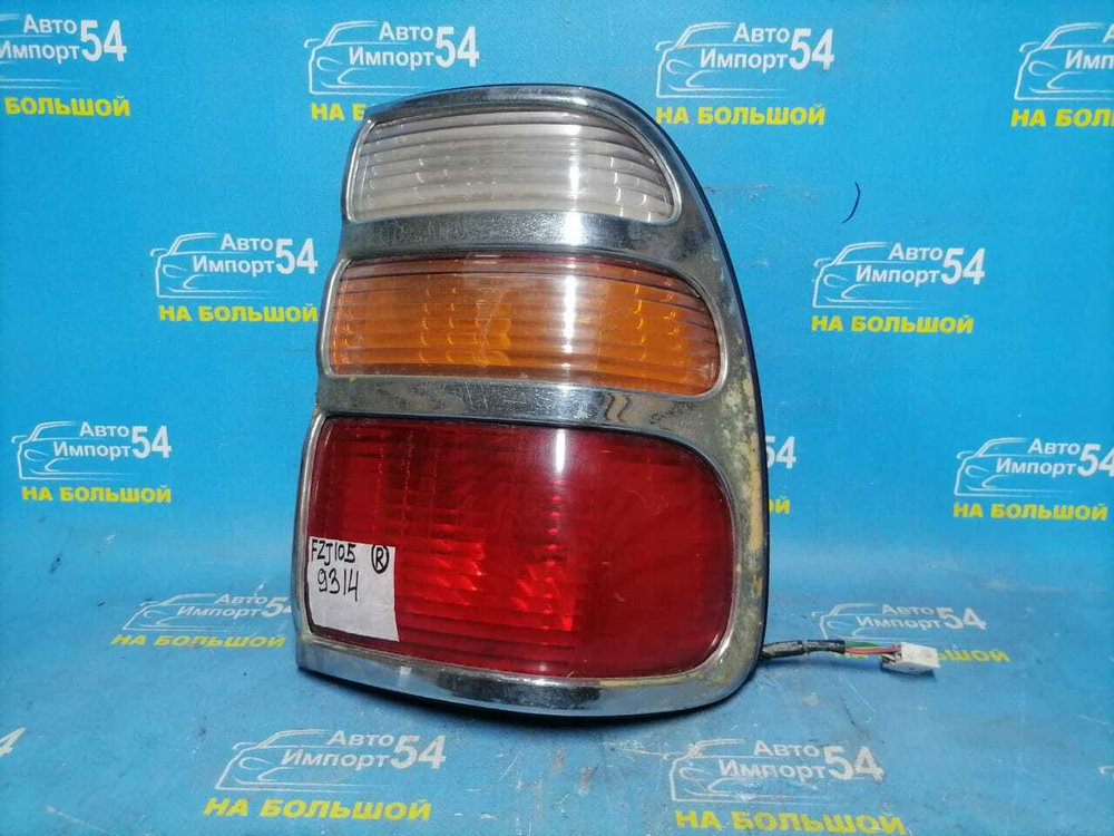 Стоп правый TOYOTA LAND CRUISER 1999