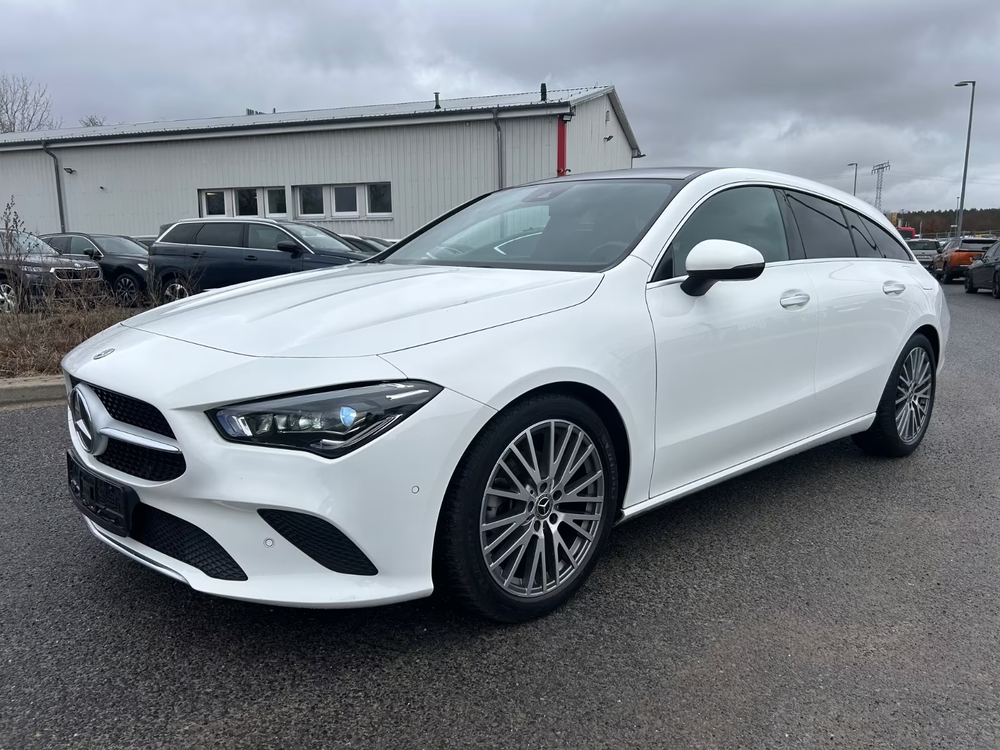 Mercedes-Benz CLA 180 Shooting Brake