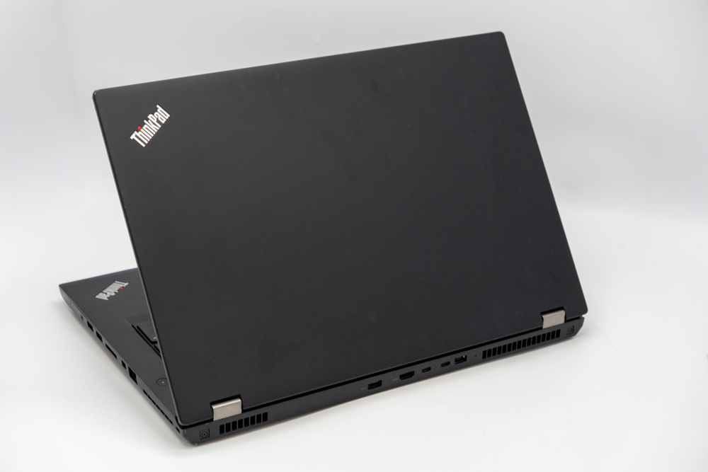 Ноутбук Lenovo ThinkPad P72 ( Xeon E-2186M / Quadro P5200 16GB )