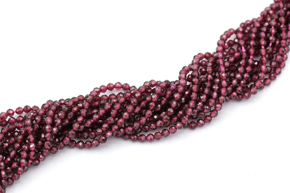 Нить бусин из граната 1,9мм, огранка