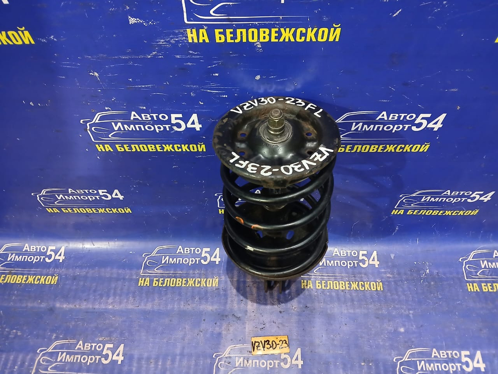 Стойка передняя левая TOYOTA CAMRY PROMINENT 1991