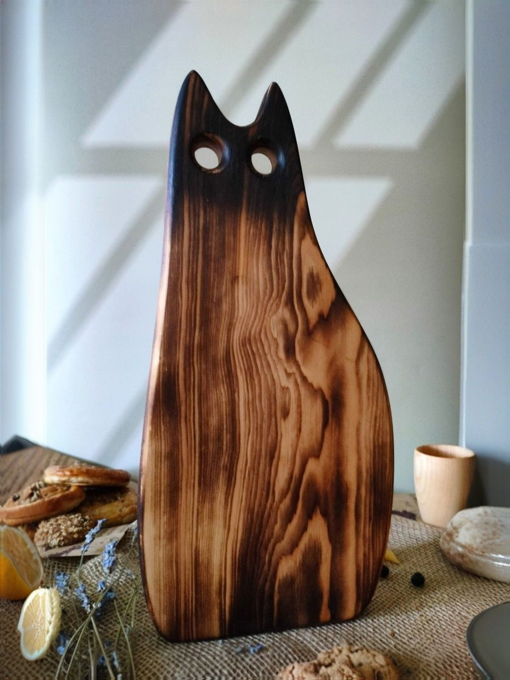 Доска разделочная из дерева сервировочная