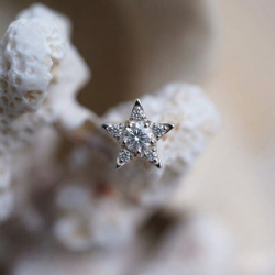 DIAMOND STAR