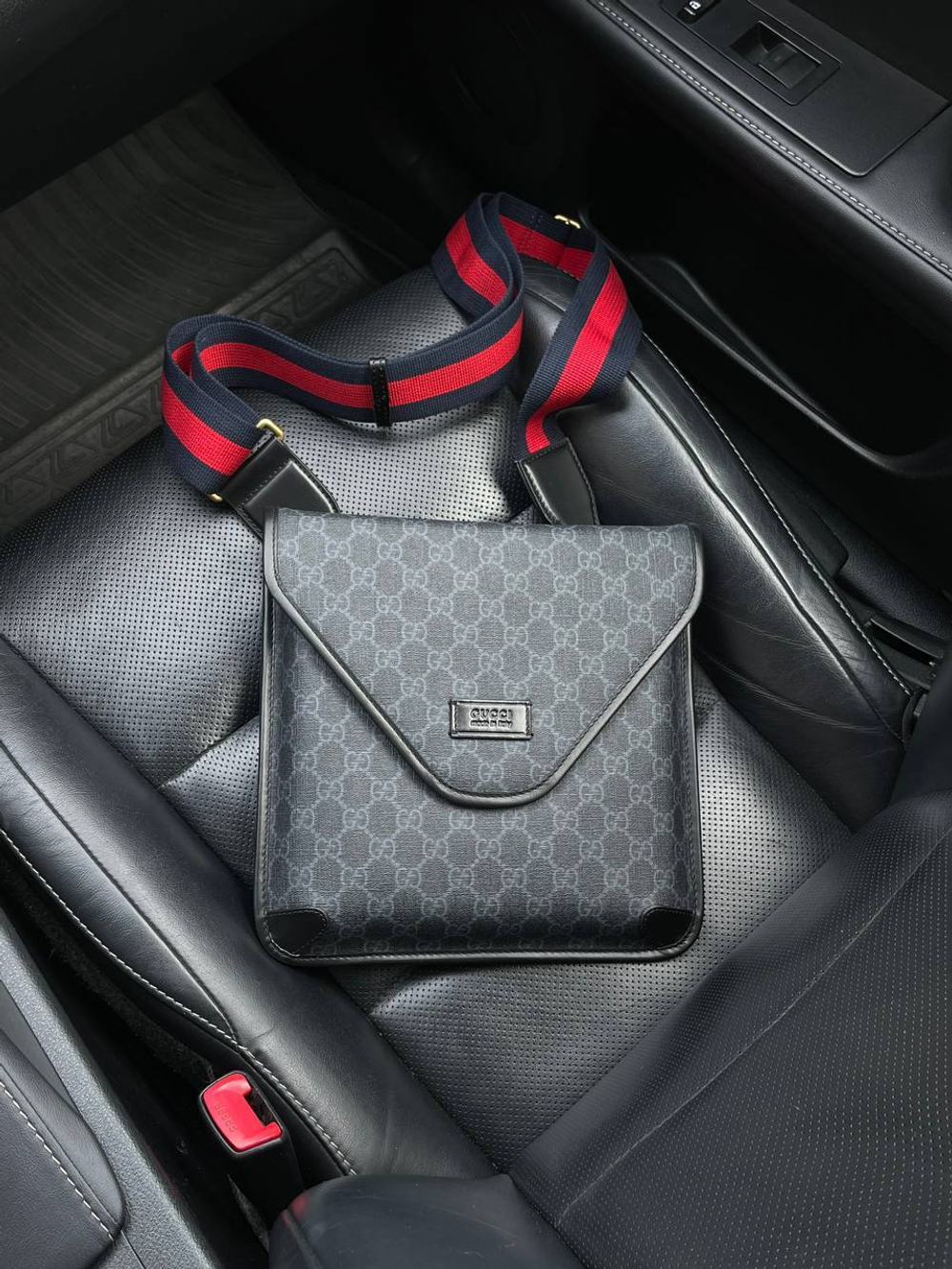 Сумка-мессенджер Gucci