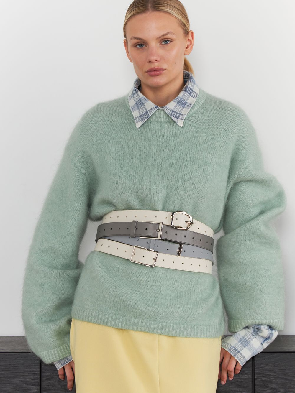 БАЗОВЫЙ РЕМЕНЬ С ПРЯМОУГОЛЬНОЙ ПРЯЖКОЙ MILK