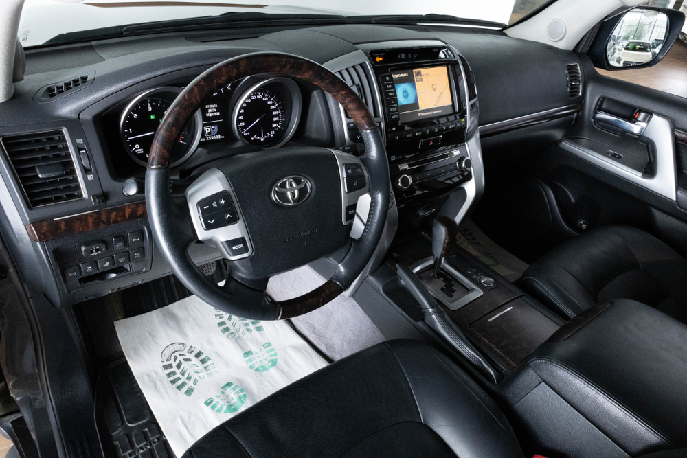 Toyota Land Cruiser, 2012 год
