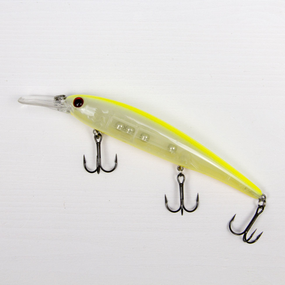 Shallow Walleye Bandit 12 см., цвет 004