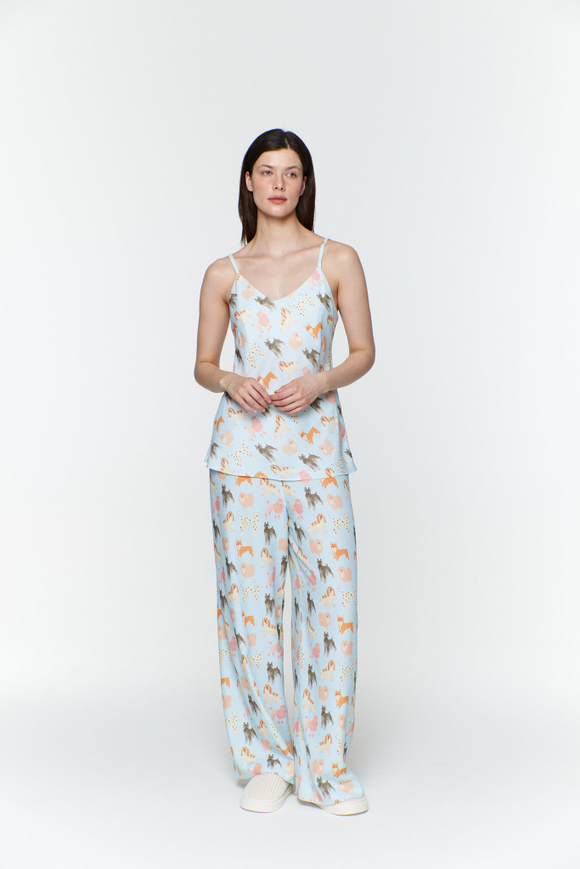 Топ из вискозы с собаками