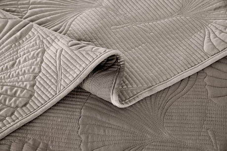 Покрывало 160x220 Sofi De MarkO Бенита цвета мокко