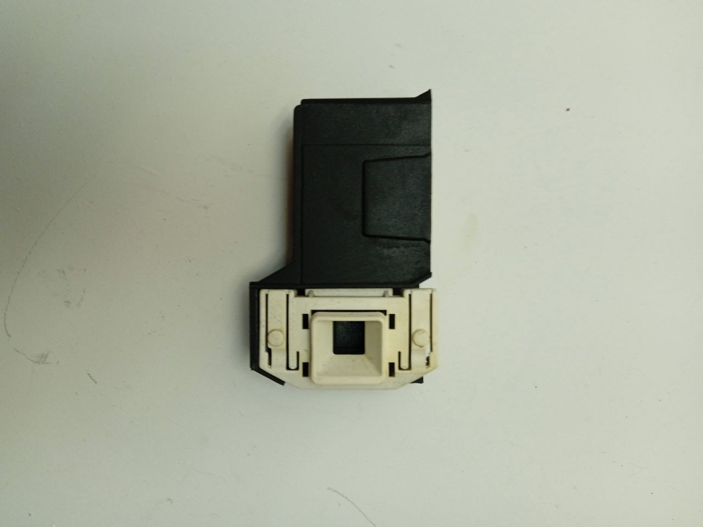 WFO2042OE кт1 Замок люка для стиральных машин Bosch, Siemens 603514, 426992, 423587 б/у