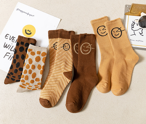 Носки длинные в коричневых тонах