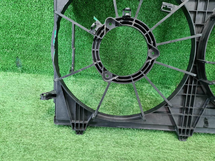 Диффузор Mitsubishi Eclipse Cross (2017-н.в.)