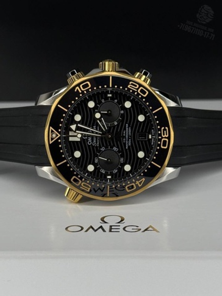 Часы Omega Seamaster Driving