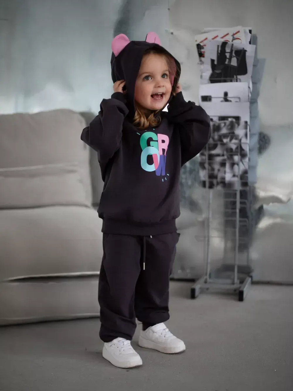 Костюм для девочки на весну, худи и штаны