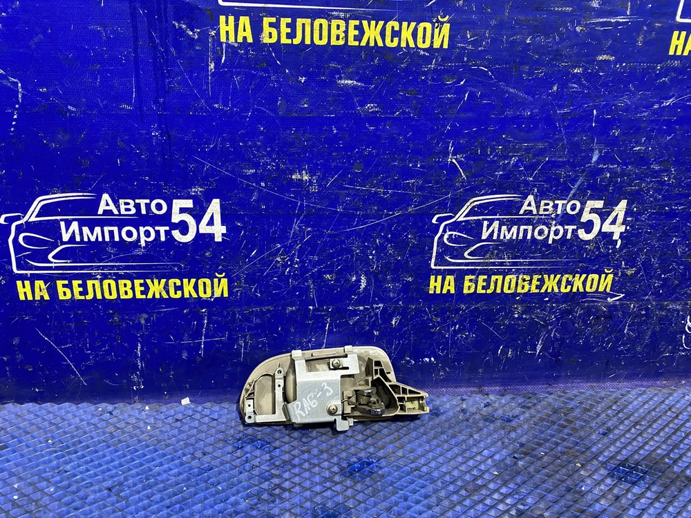 Ручка двери передней левой салонная Honda ODYSSEY 2001