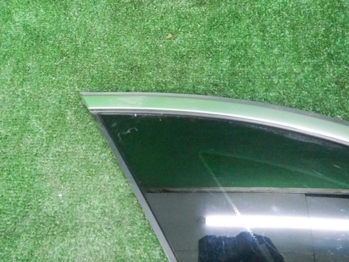 Форточка задняя левая Mercedes GLC X253 (15-22)