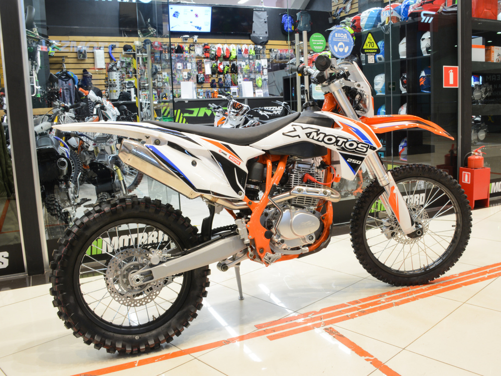 Мотоцикл XMOTOS Racer Pro 250 Enduro 21/18 2021 (Белый)