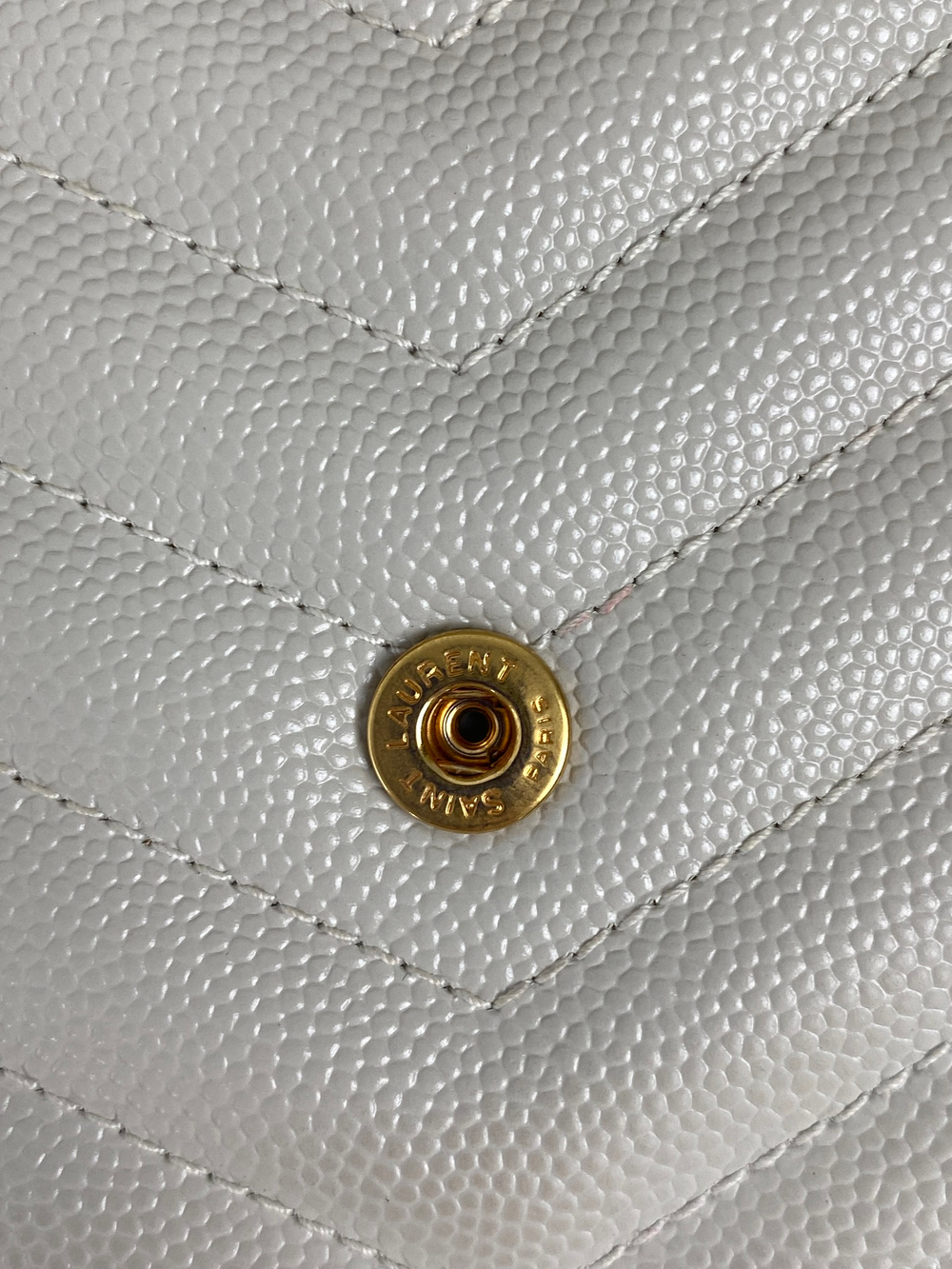 Сумка Saint Laurent Monogram Envelope