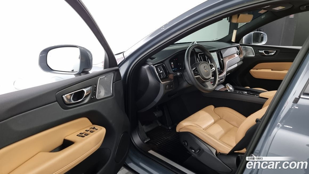Volvo XC60 2 Generation B6 Inscription (07.2022)