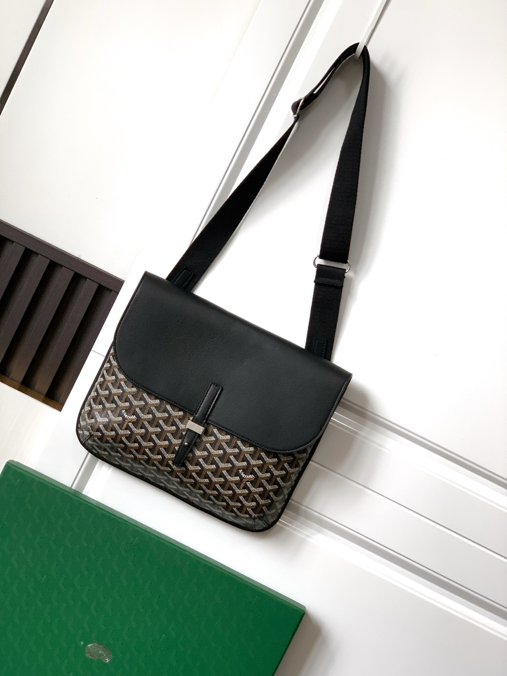 Goyard Coursier Messenger Bag 32 cm