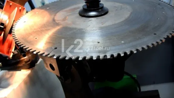 Заточный станок для пильных дисков GD-127B