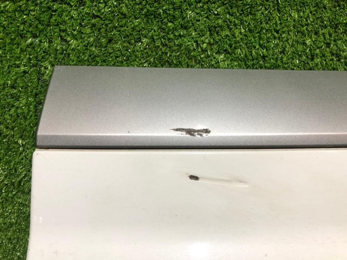 Накладка двери задняя левая Audi Q7 2 (2015-н.в.)