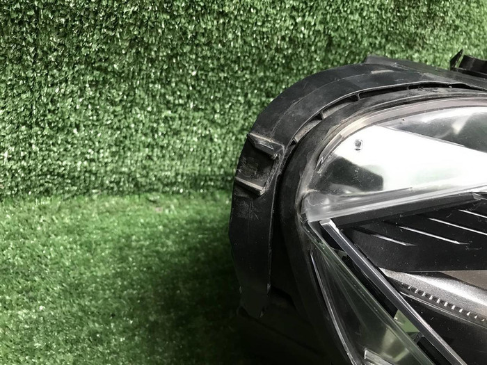 Фара правая BMW X5 F15 (15-18) Adaptive LED