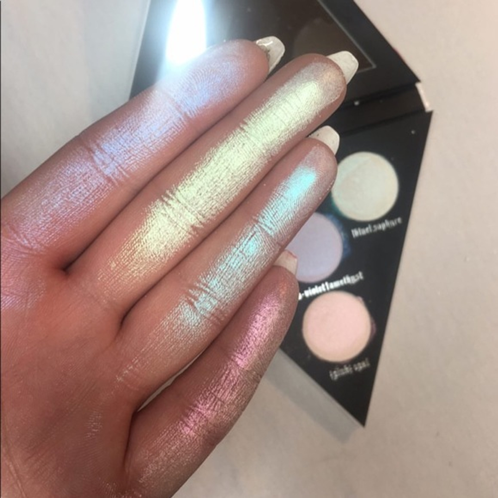 Kat Von D Alchemist Holographic Highlighter palette