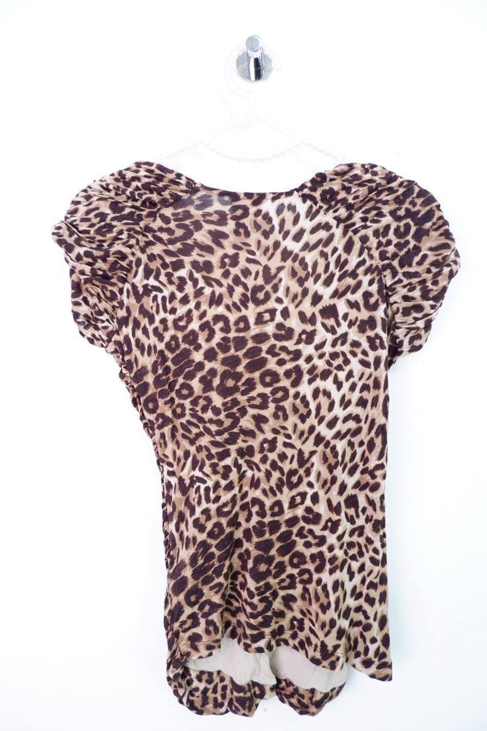Блузка H&M с анималистическим принтом, маркировка ХS, визуально на 42 размер
