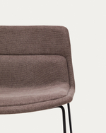 Кресло Zahara коричневого цвета и сталь в черной отделке