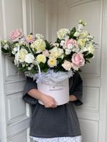 Гранд-коробка в нежной цветовой гамме