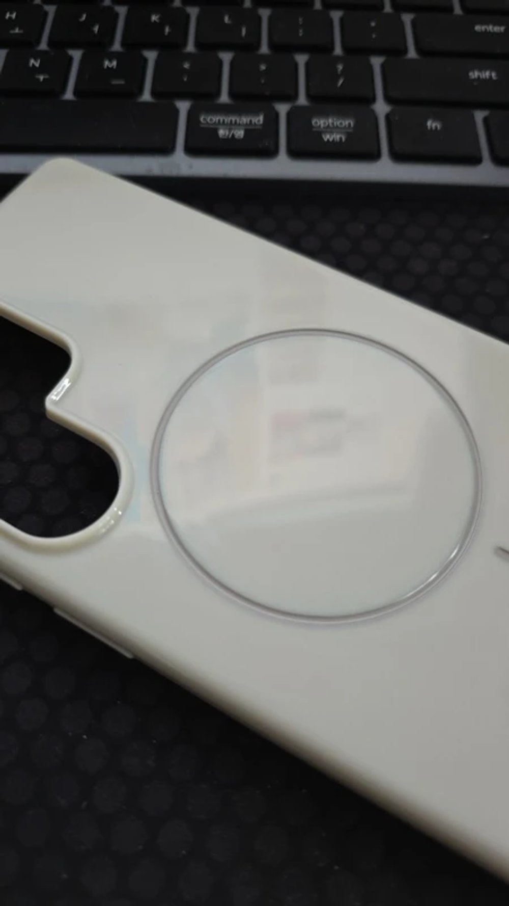 Чехол Beats Case с MagSafe Samsung S25 Ultra