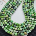 Варисцит в породе, бусины кубик, ювелирная грань, 4.1 - 4.3мм, нить 19см (1/2)