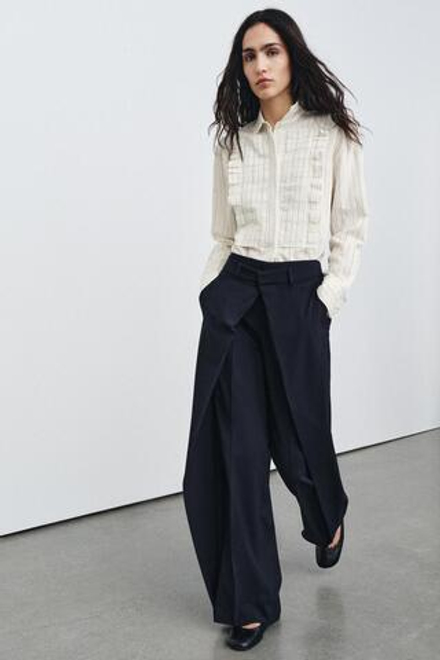 ZARA ШИРОКИЕ БРЮКИ С ЗАЩИПАМИ — ZW COLLECTION, МОРСКОЙ ТЕМНО-СИНИЙ