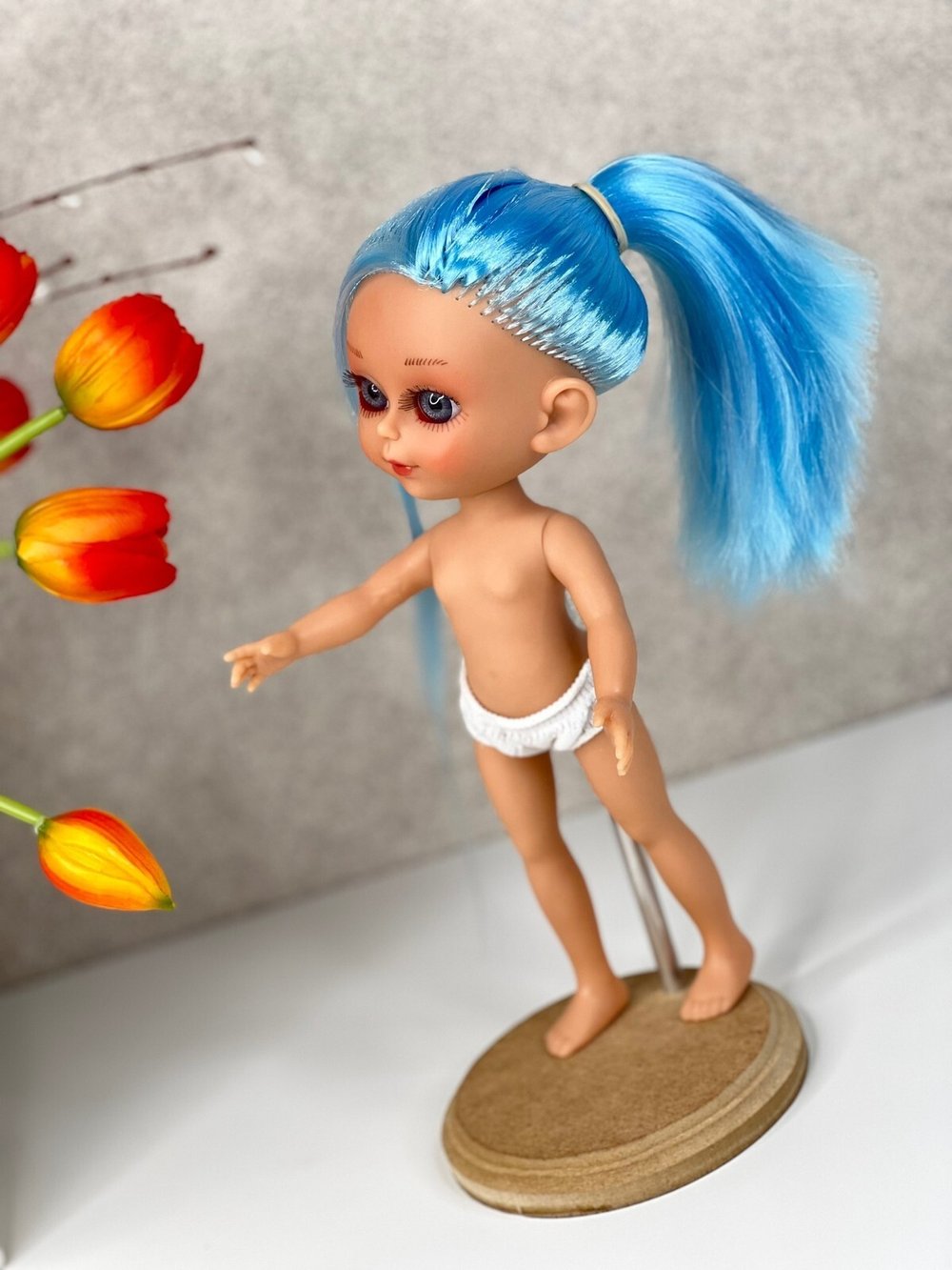 Кукла Nines виниловая 30см Dainty без одежды (2440W12)