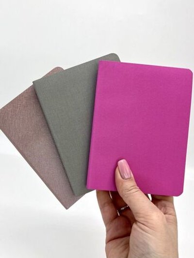 Набор 3 блокнота 88л (138*102мм) линейка розовый, перламутровый, серый (5447-3)