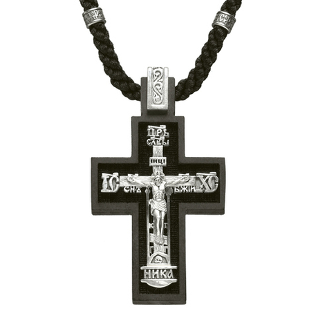 Крест из дерева с серебряным распятием