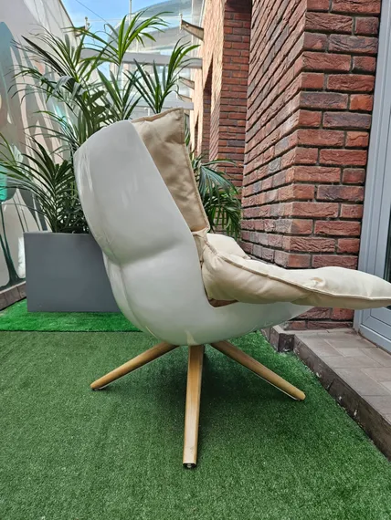 Кресло Husk, белое