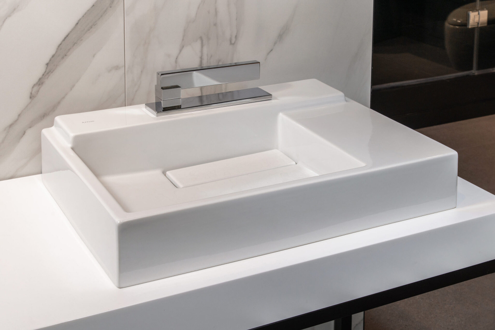 Смеситель для ванны Artize Linea LIN-CHR-71195