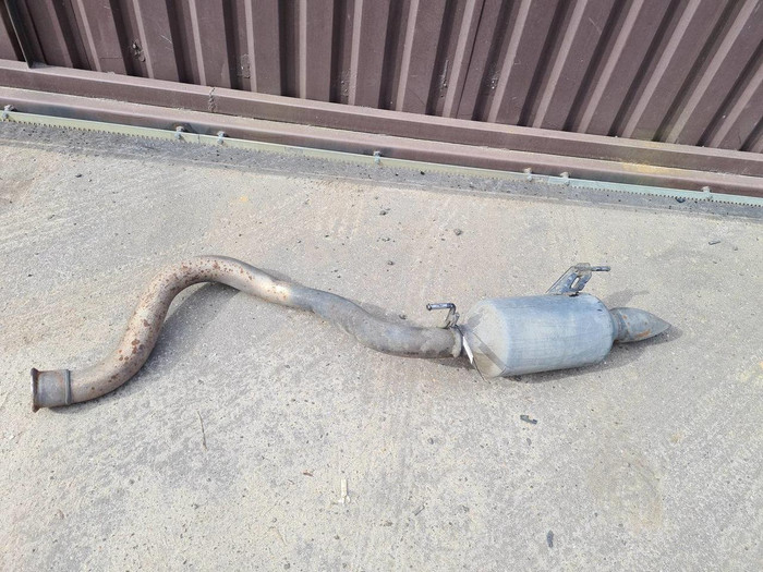 Глушитель Toyota Land Cruiser 200 (2015-2021)