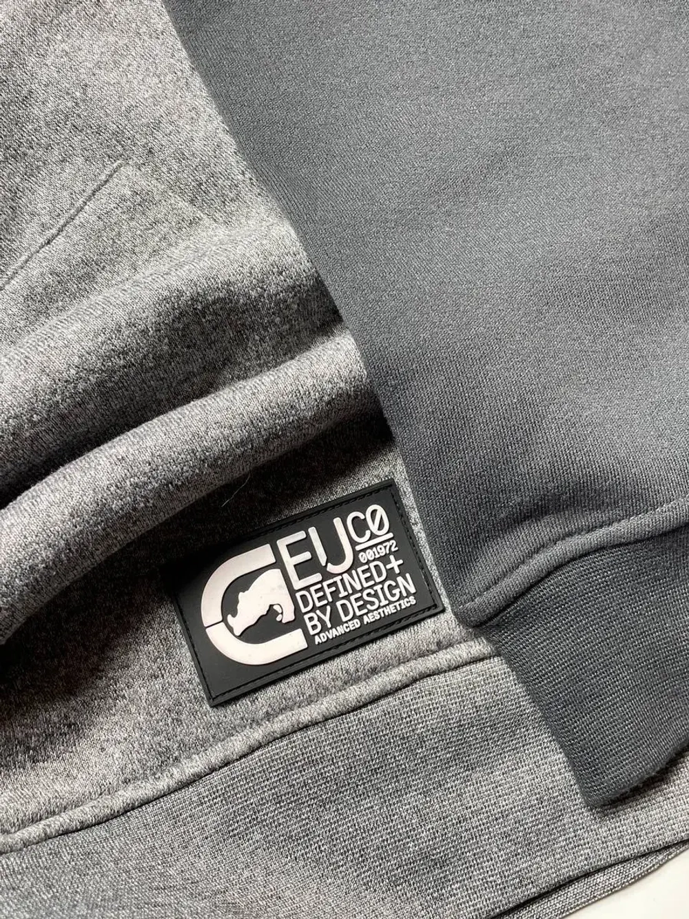 Худи от Savitar G-Unit Tribal Emerica Fubu South pole