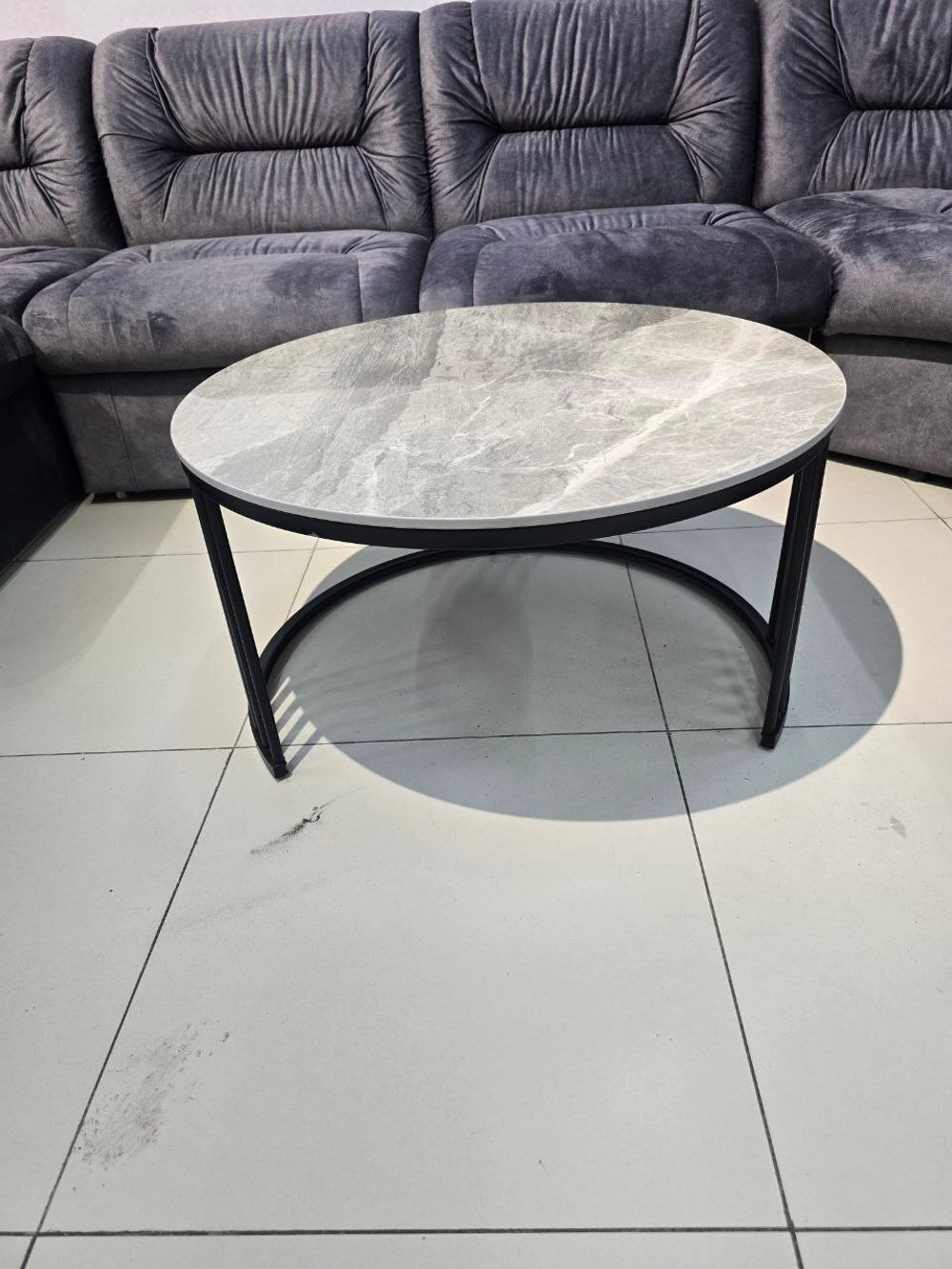 Стол журнальный круглый большой